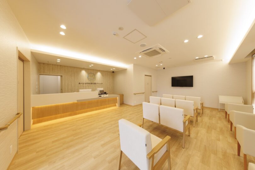 あべとも内科消化器クリニックスライド01